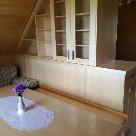 Apartmaji Vrhovnik