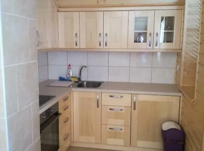 Apartmaji Vrhovnik *